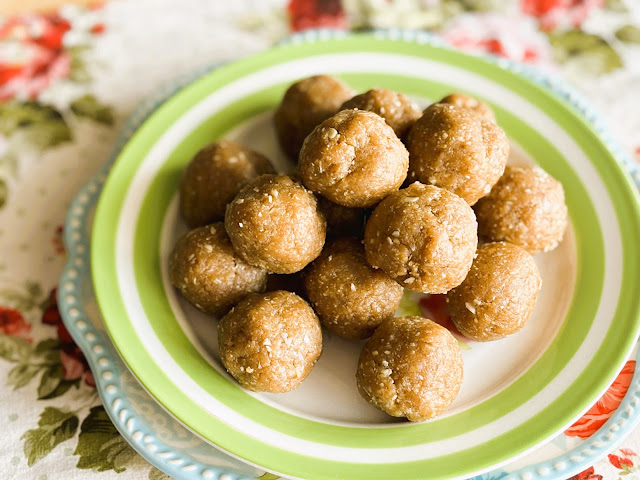 Peanut Butter Cookie Dough Energy Bites