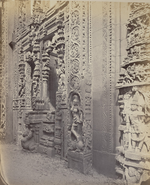 Bugga Ramalingeswara Swamy Hindu Temple, Tadipatri, Anantapur, Andhra Pradesh, India | Rare & Old Vintage Photos (1868)