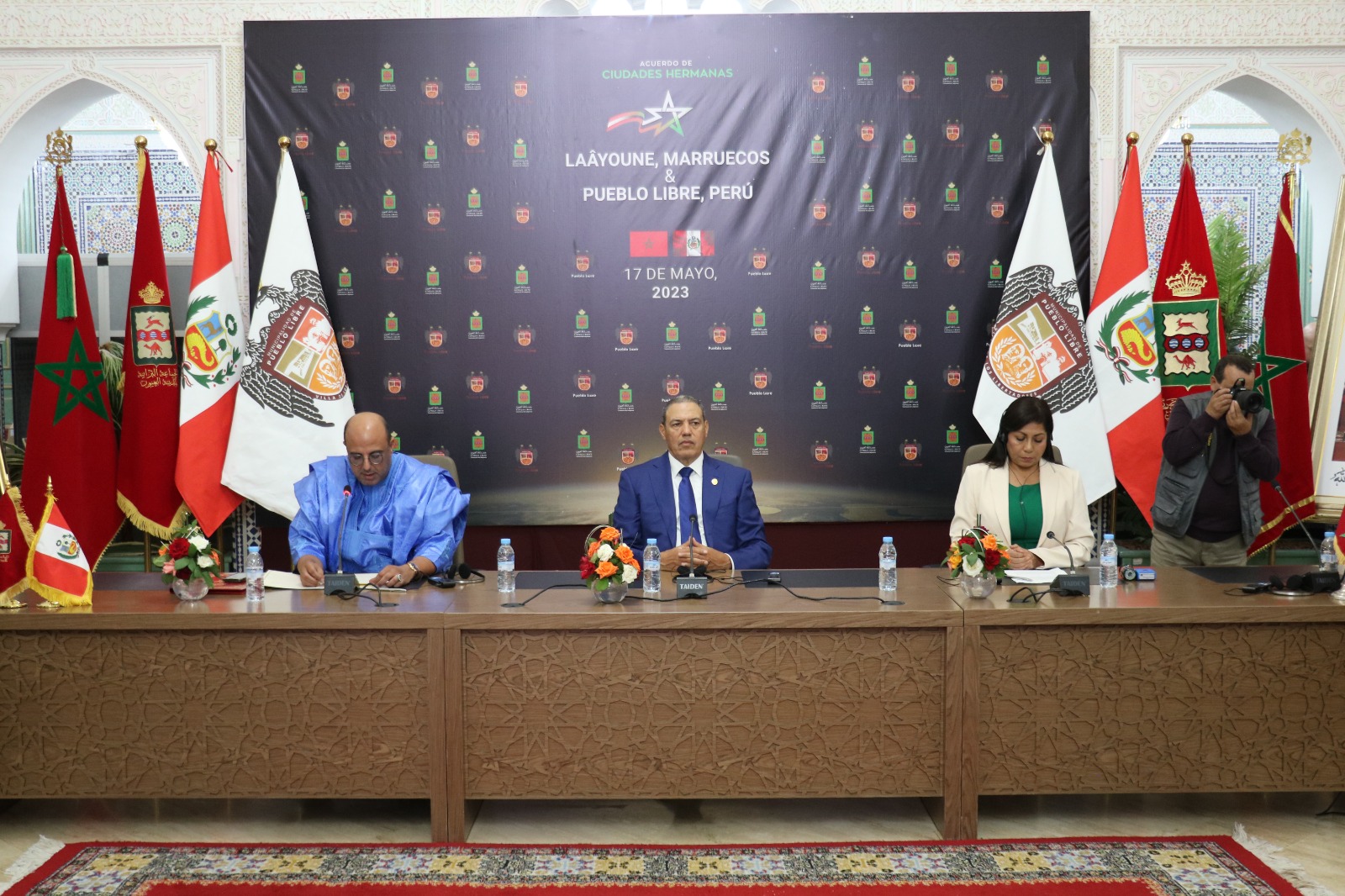 توقيع اتفاقية توأمة بين جماعة العيون وبلدية بويبلو ليبري