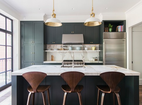 item pada paparan dapur cantik modern minimalis - item on the display of a beautiful modern minimalist kitchen