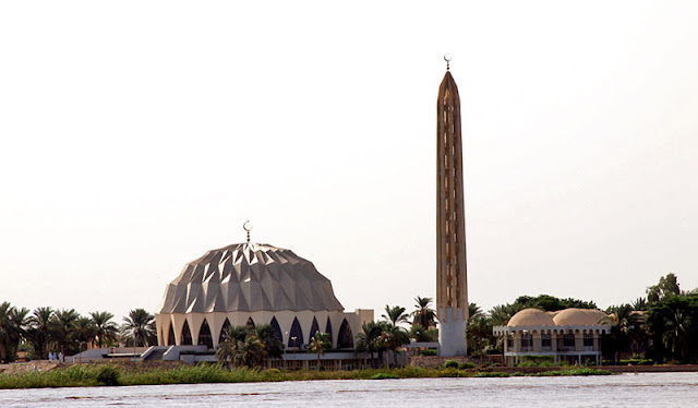 Masjid Al-Nilin, Agustus 2007