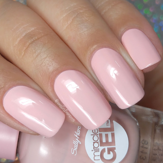 Sally Hansen - Pinky Promise