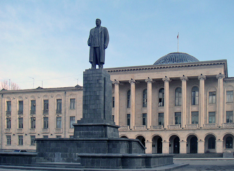 Joseph Stalin statue