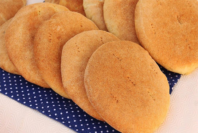 Famous Moroccan Breads