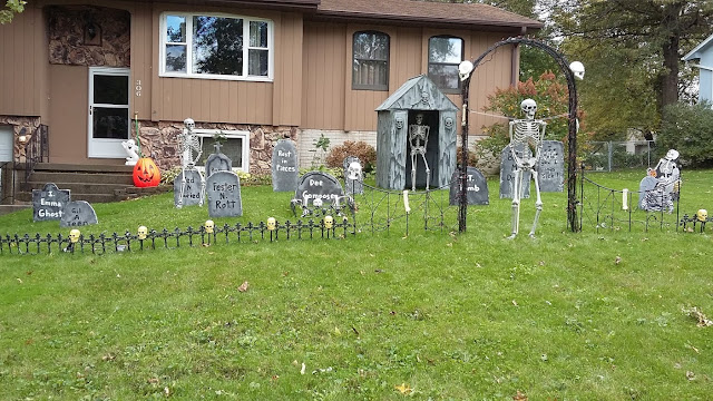 Halloween Yard Decor