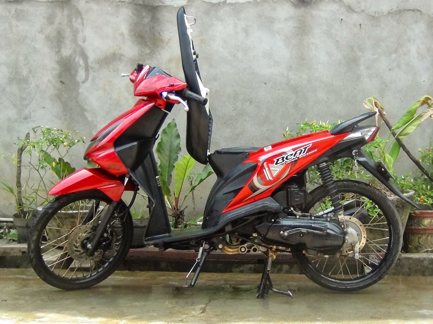 Kumpulan Modif Honda Beat Warna Merah Terbaru Dan Terlengkap