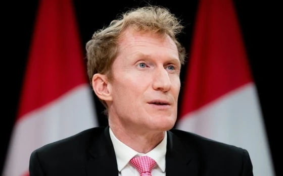 وزير الهجرة يستعد للكشف عن خطة تقليل الطلبة الدوليين في كندا