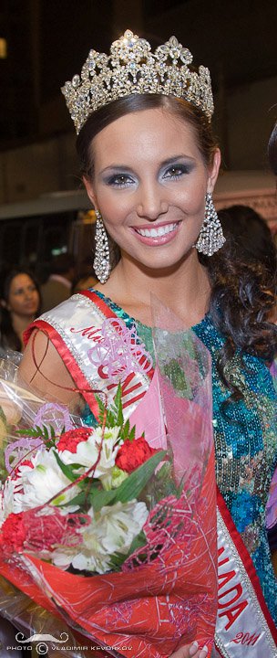 miss universe canada 2011 winner chelsae durocher