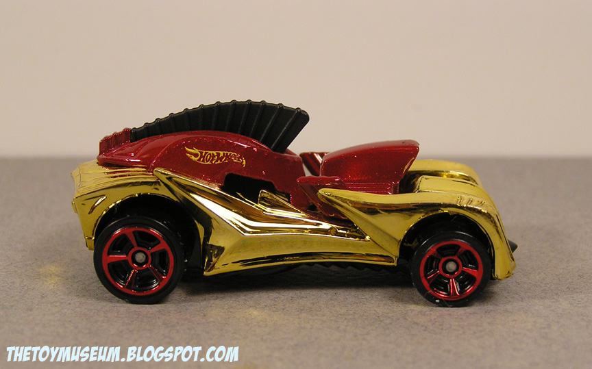 I thought I would show some better pictures of the Troy Soldier Hot Wheels