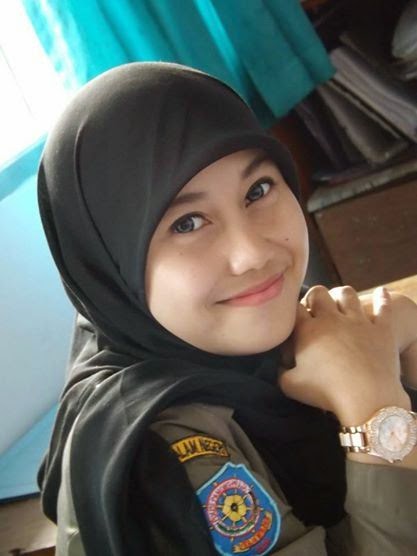 5 Fakta Satpol PP Cantik Nurul Habibah