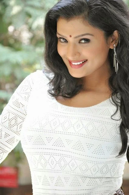Miss Leelavathi Actress Ishita Vyas Latest Photos in White Dress