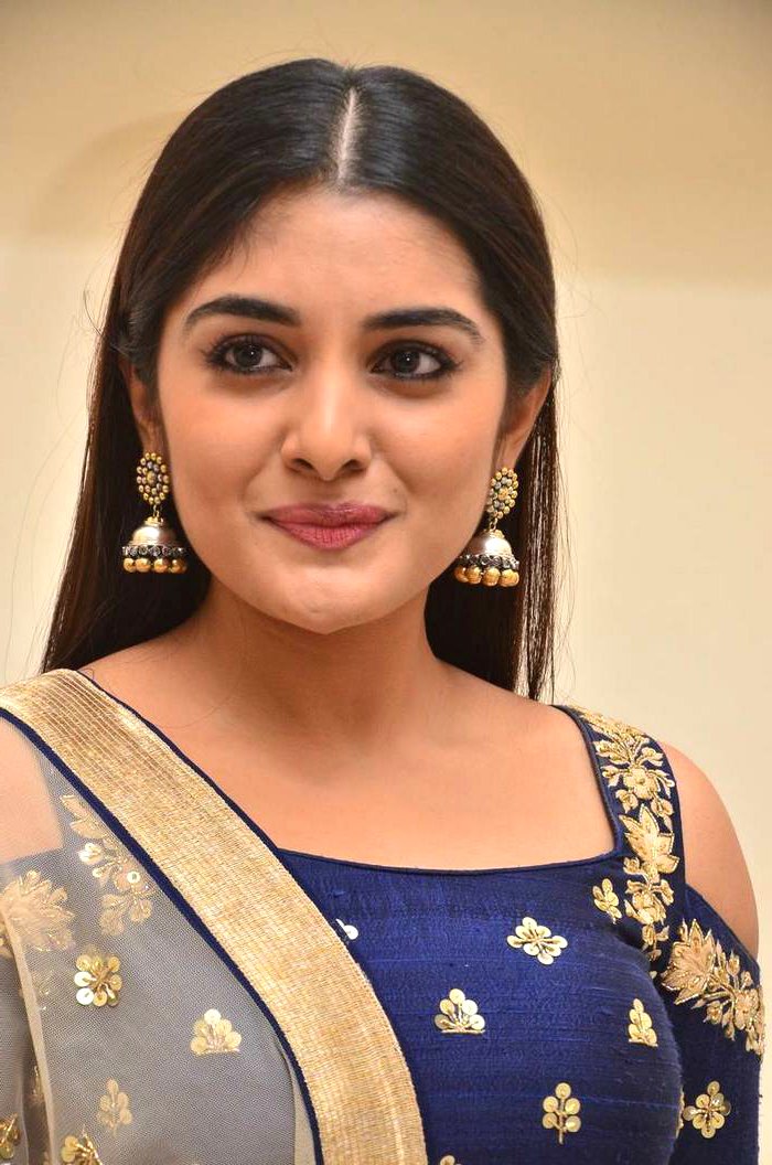 Actress NivethaThomas Latest HD Images