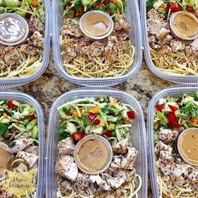 Grab-and-Go Thai Peanut Chicken Noodle Bowls_menu musings.com