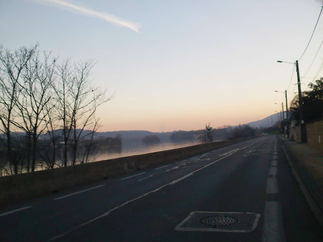 quais de saone au coucher du soleil