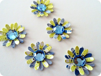 lime sky daisies