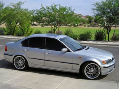 BMW 325i Pictures