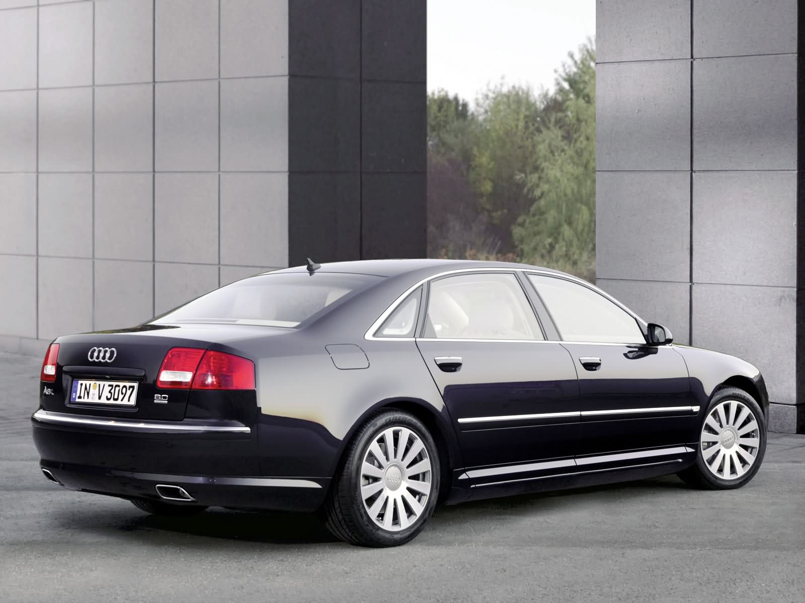 Best Wallpapers: Audi A8 Wallpapers