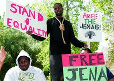 BSU members at Los Angeles Valley College in solidarity with Laney BSU and others for Justice for Jena Six, photo courtesy of LA Valley Star