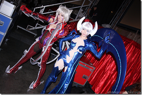 witchblade cosplay - amaha masane and shiori tsuzuki