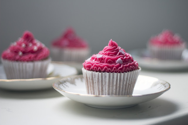 How to make pink vanilla cupcakes: An easy Mother’s Day recipe