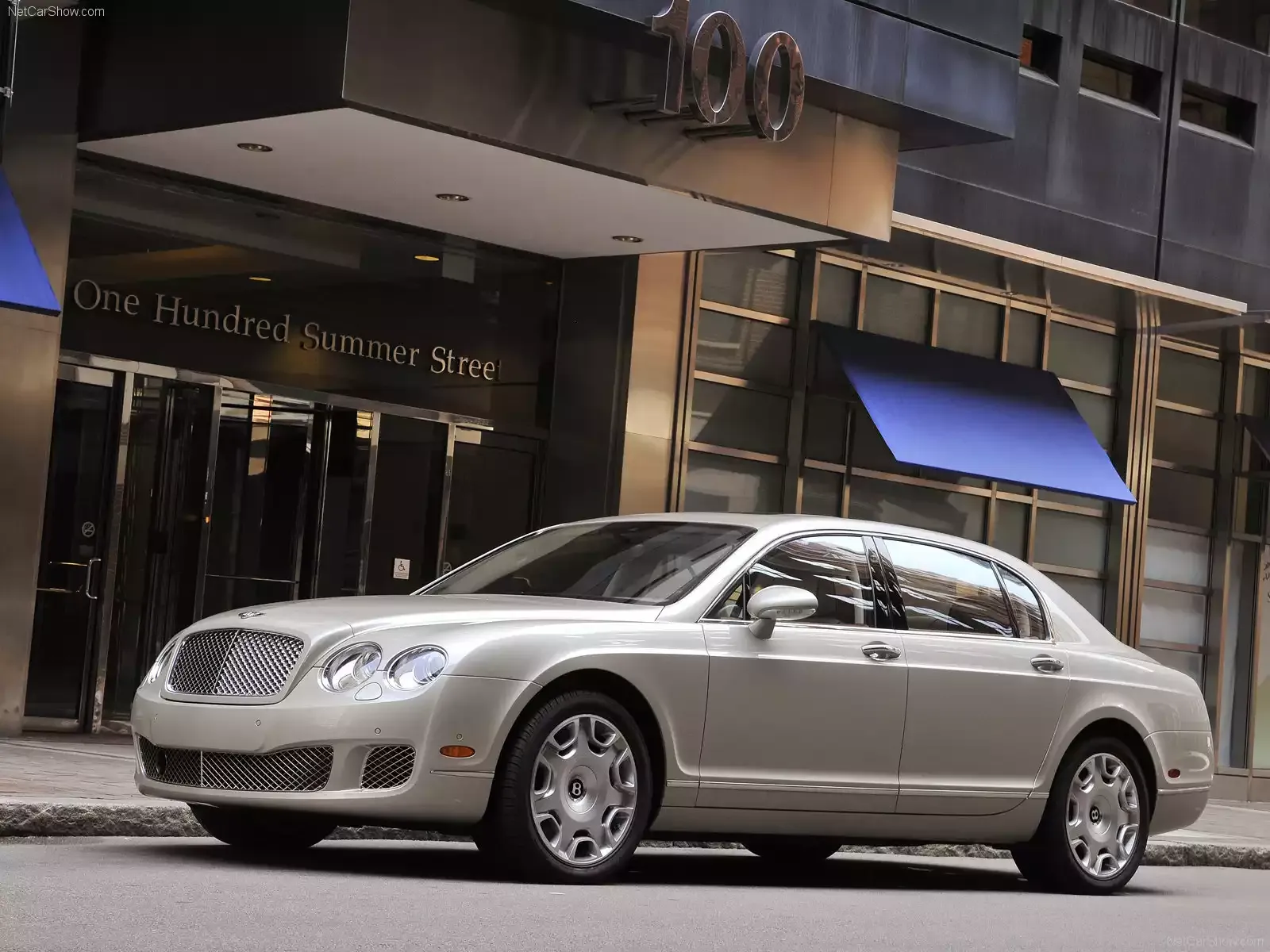 Hình ảnh xe ô tô Bentley Continental Flying Spur 2009 & nội ngoại thất