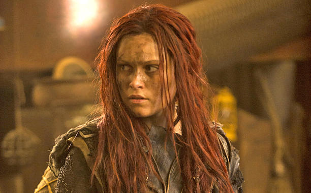 Clarke pelirroja en 'The 100'