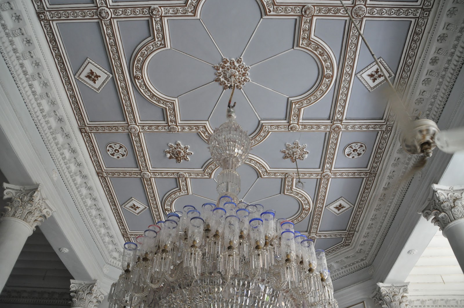 More Chandeliers and Ceilings in Incredible India title=