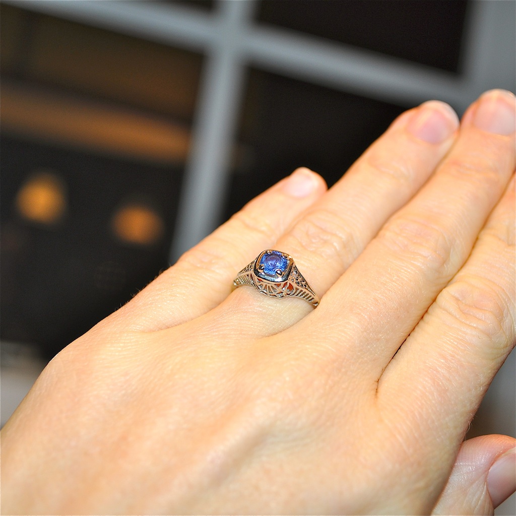 sapphire wedding rings women