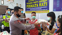 Menyambut Hari Bhayangkara Ke 74 Kapolsek Medan Helvetia berbagi Sembako dan ajak Makan Siang  Bersama Anak Panti asuhan