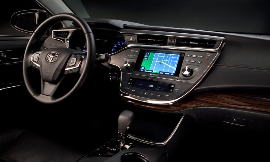 2013 Toyota Avalon Interior