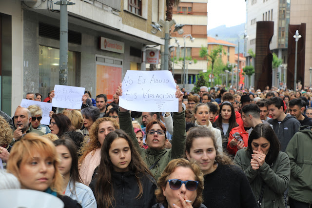 manifestación contra la sentencia a La Manada