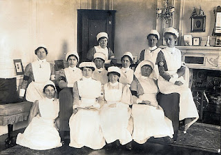 VAD nurse Olive Middleton, back row far right, in 1915 at Gledhow Hall, the estate of her cousin Baroness Airedale