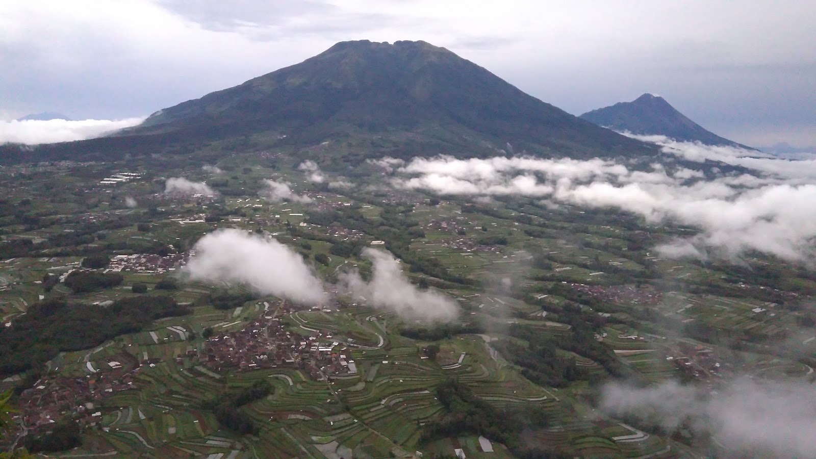 Pendakian Gunung Andong Via Sawit - Cah Bantul