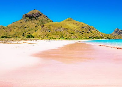 kawasan pantai tangsi lombok