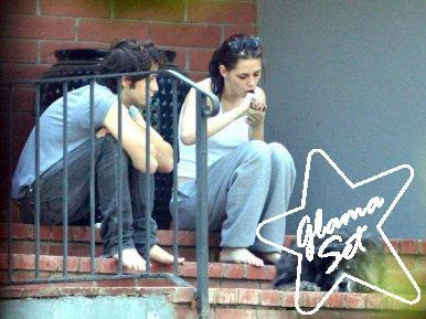 kristen stewart fumando