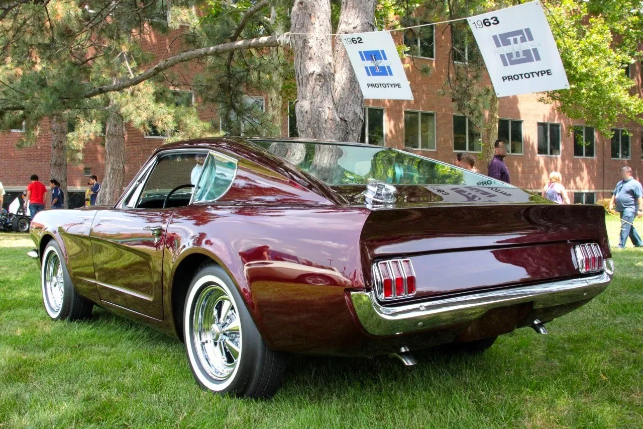 1964 1/2 Ford Mustang III Short Wheel