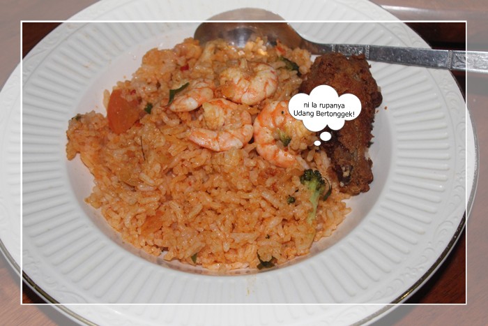 Cerita Di Sebalik Kehidupan: Nasi Goreng Tom Yam 'Udang 