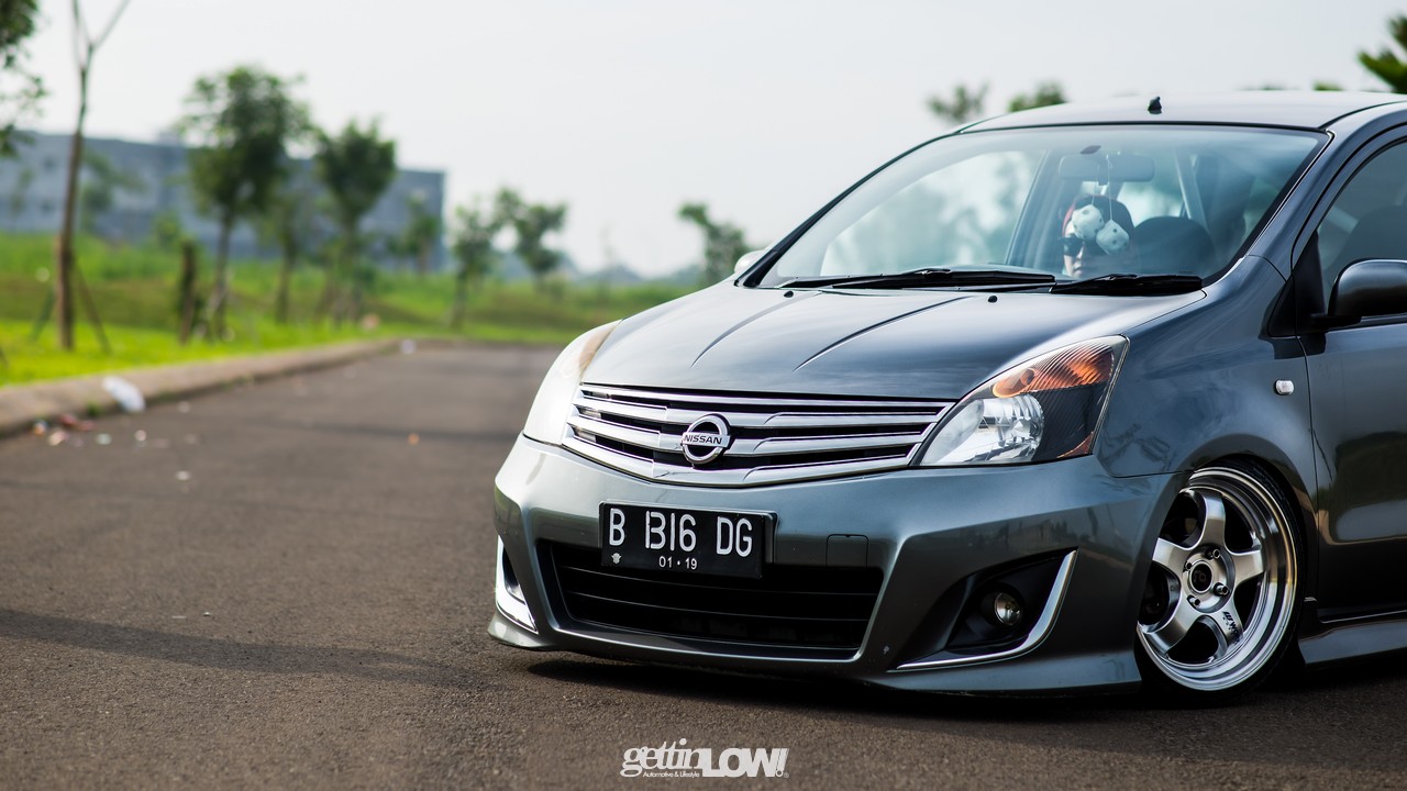 Modifikasi Mobil Ceper Nissan Grand Livina Gray Metallic Alul