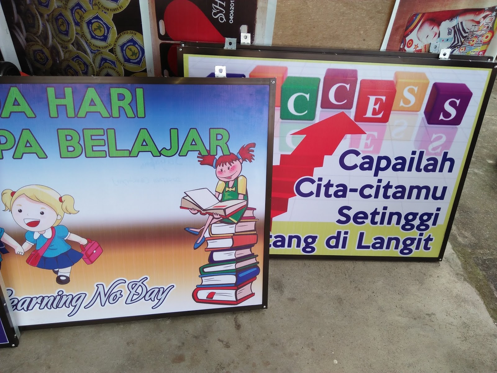 Papan Slogan Dan Kata Motivasi