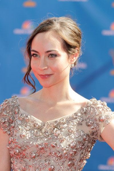 Courtney Ford Profile pictures, Dp Images, Display pics collection for whatsapp, Facebook, Instagram, Pinterest, Hi5.