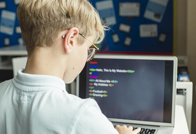 why kids learning to code key children coding benefits