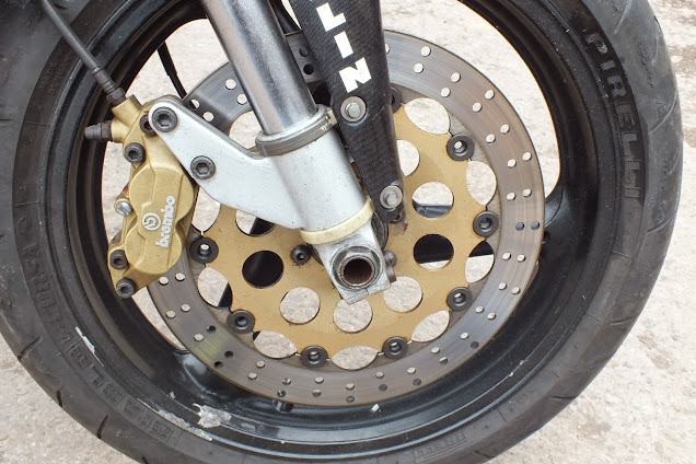 Cagiva Mito 125 braking systems