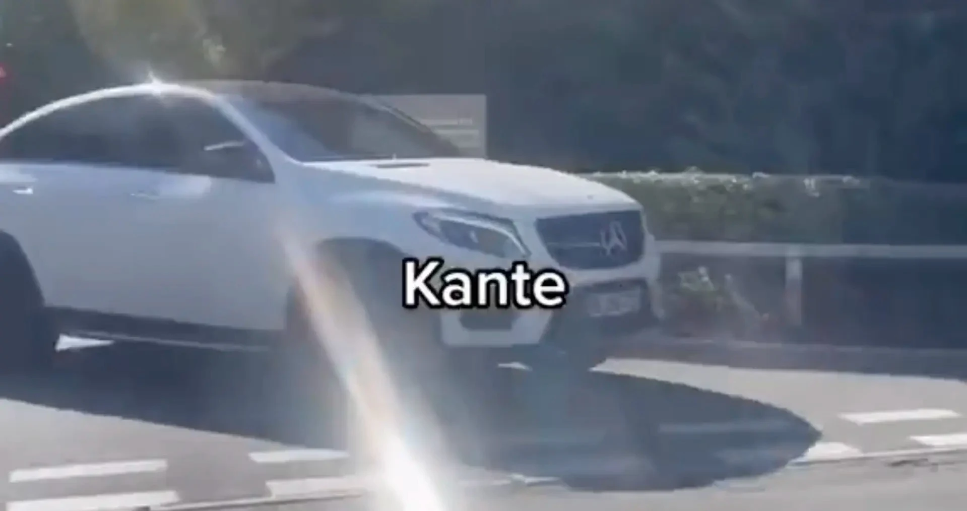 Video of Chelsea players leaving Cobham by cars goes viral – all fans say one thing
