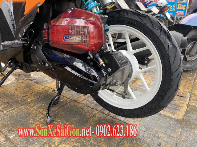 Mẫu sơn xe Honda vario màu cam bóng cực đẹp