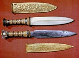 King Tut-Knives-Sheva Apelbaum