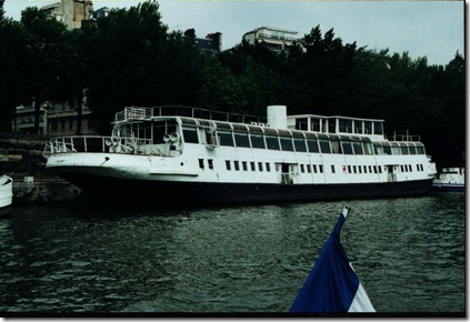 Nomadic II in Paris