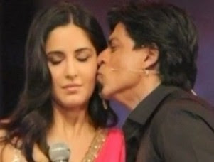 kat kissed by srk