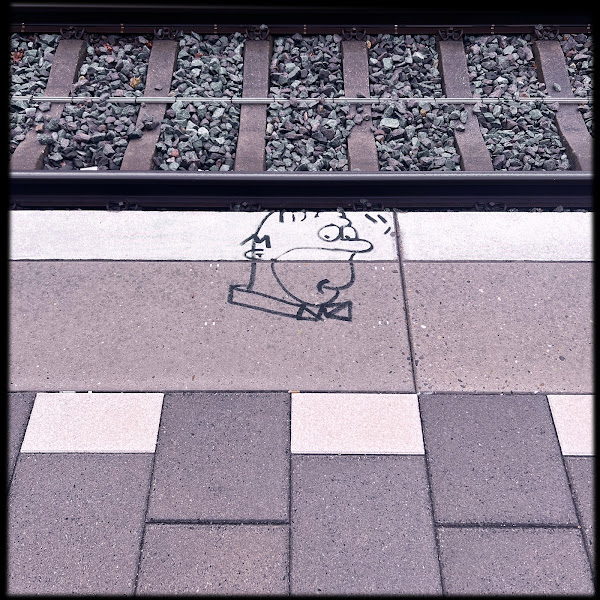 Graffiti (Homer), station Zevenaar