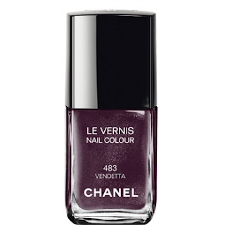 Pintauñas de Chanel color vendetta