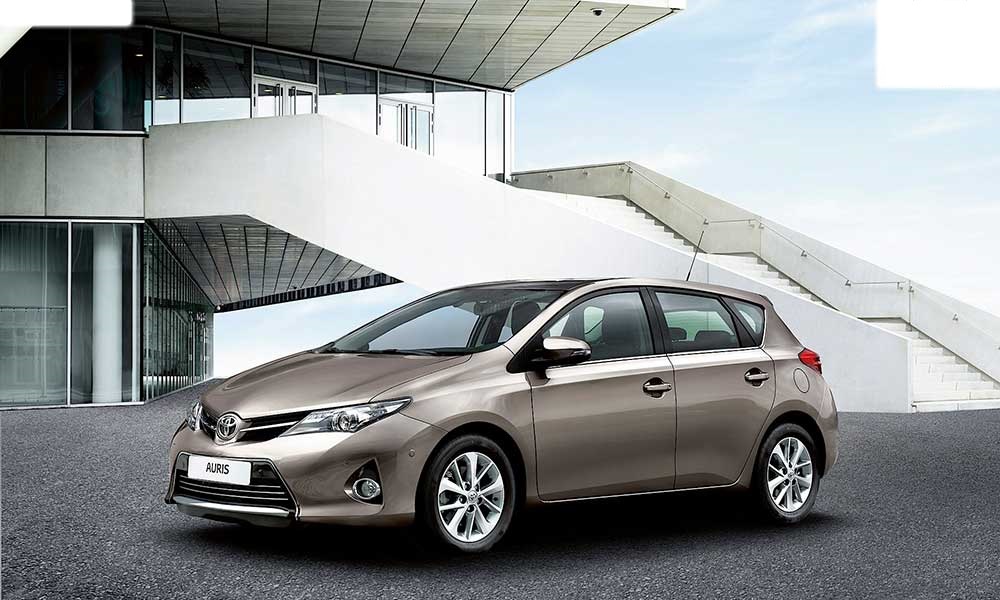 toyota auris 2018